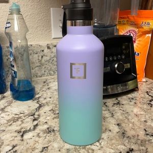 Iron flask 32oz water bottle- spout lid!